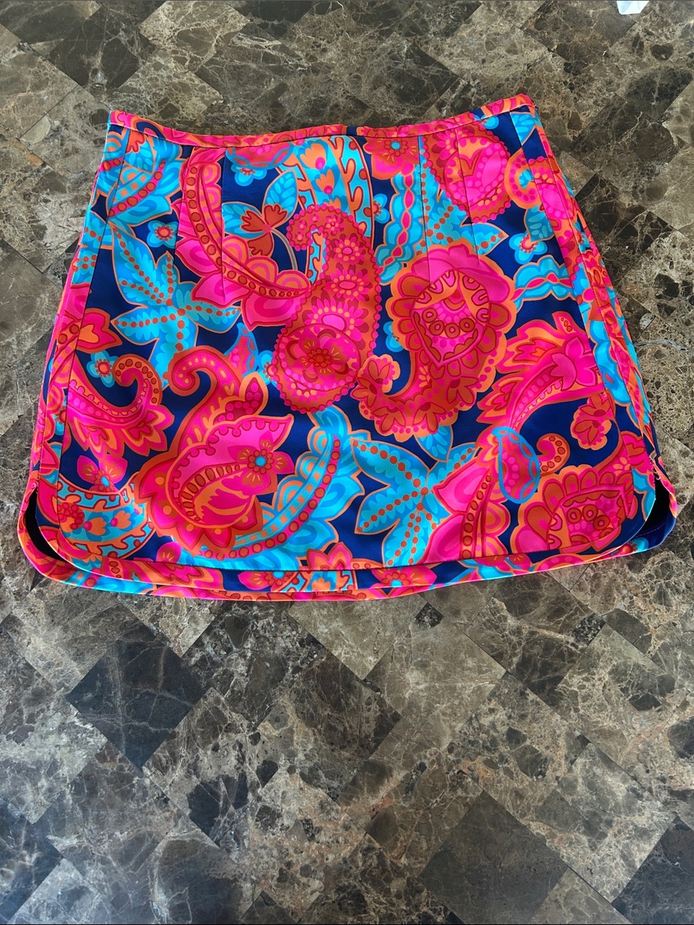 Zara Vibrant Pink & Blue Paisley Boho Mini Skirt size M